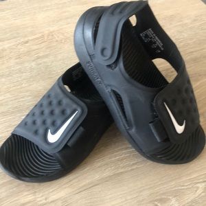 Nike Velcro sandals Sunray ☀️
